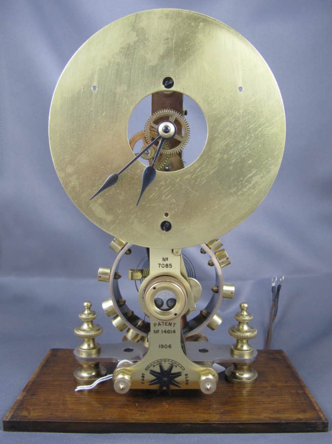Eureka clock 7085